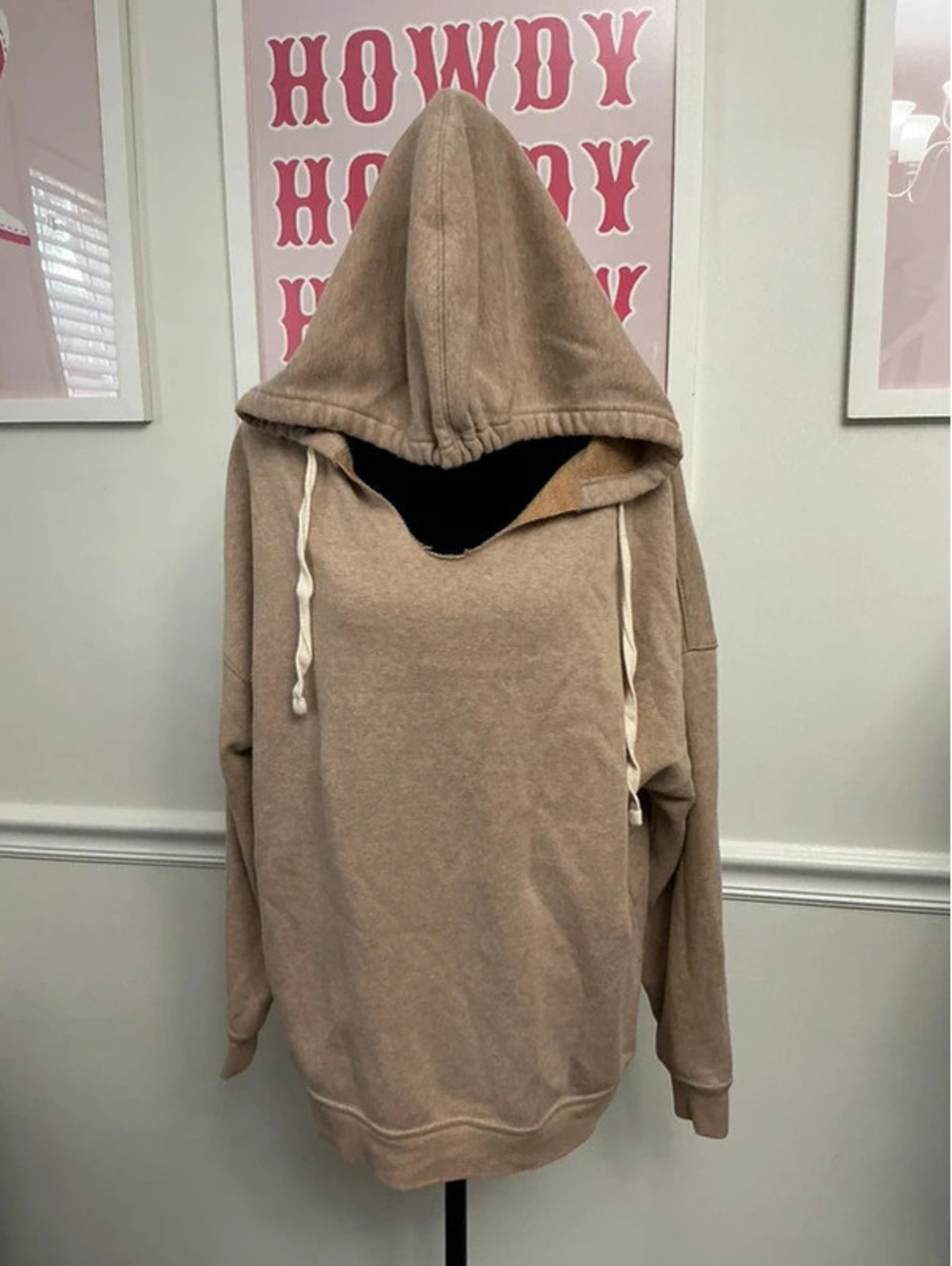 Oversized Mineral-Wash Hoodie – Size Large